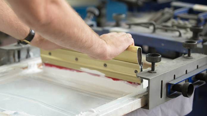 Elegance Oceanien Overskyet How to Start a Screen Printing Business | TRUiC